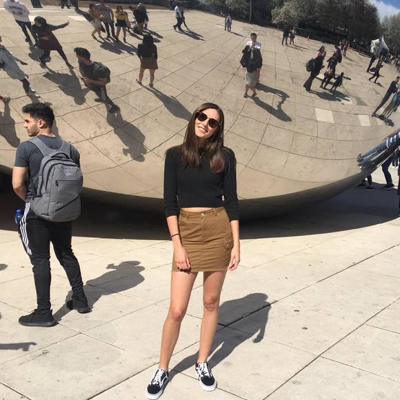 Meet your Posher, Daniela - Picture 1 of 1